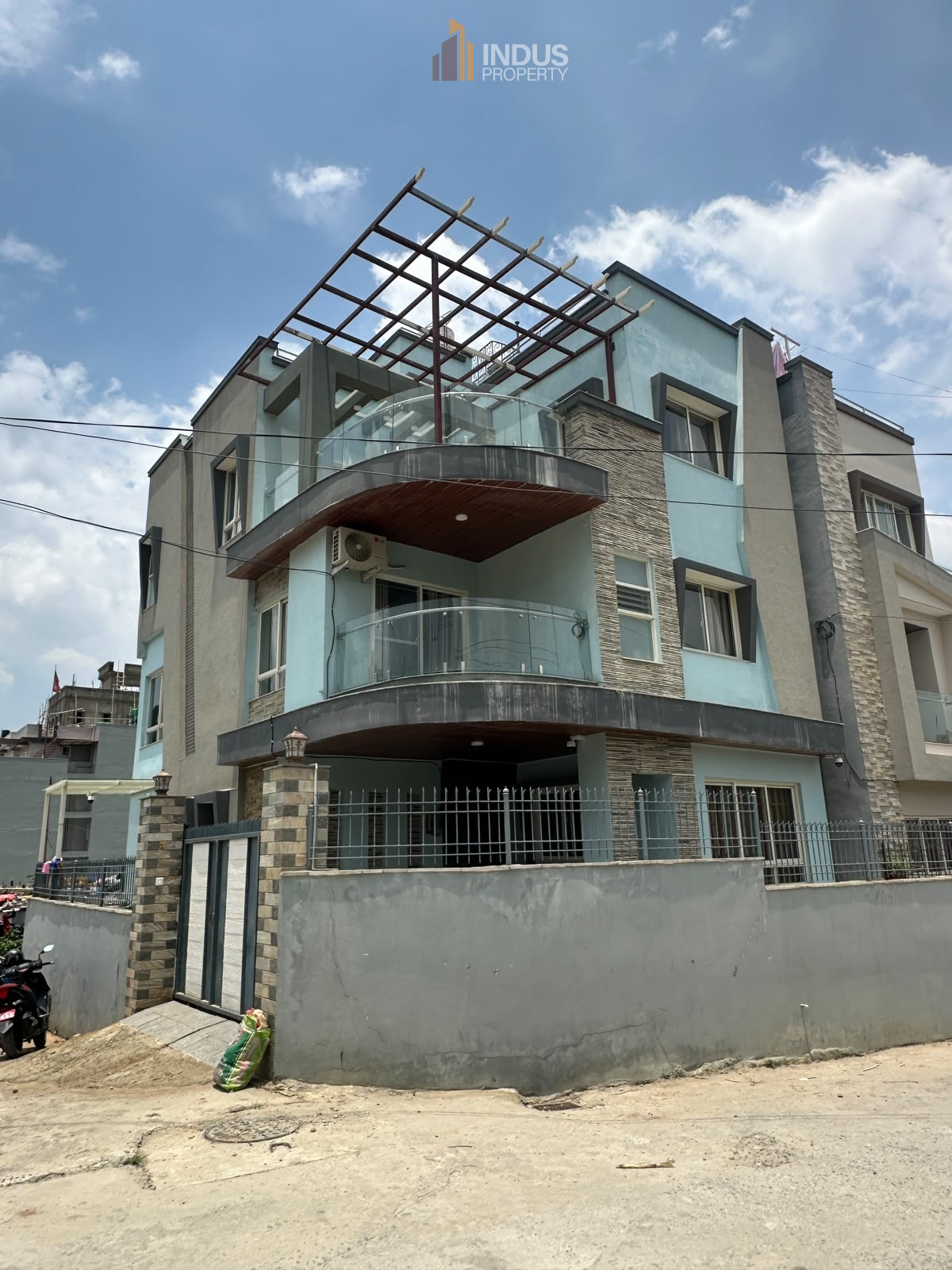 property-image